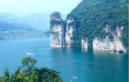 C3煙臺(tái)到武漢、三峽大壩、三峽人家、新三峽、白帝城、石寶寨單飛七日/雙飛六日游kx